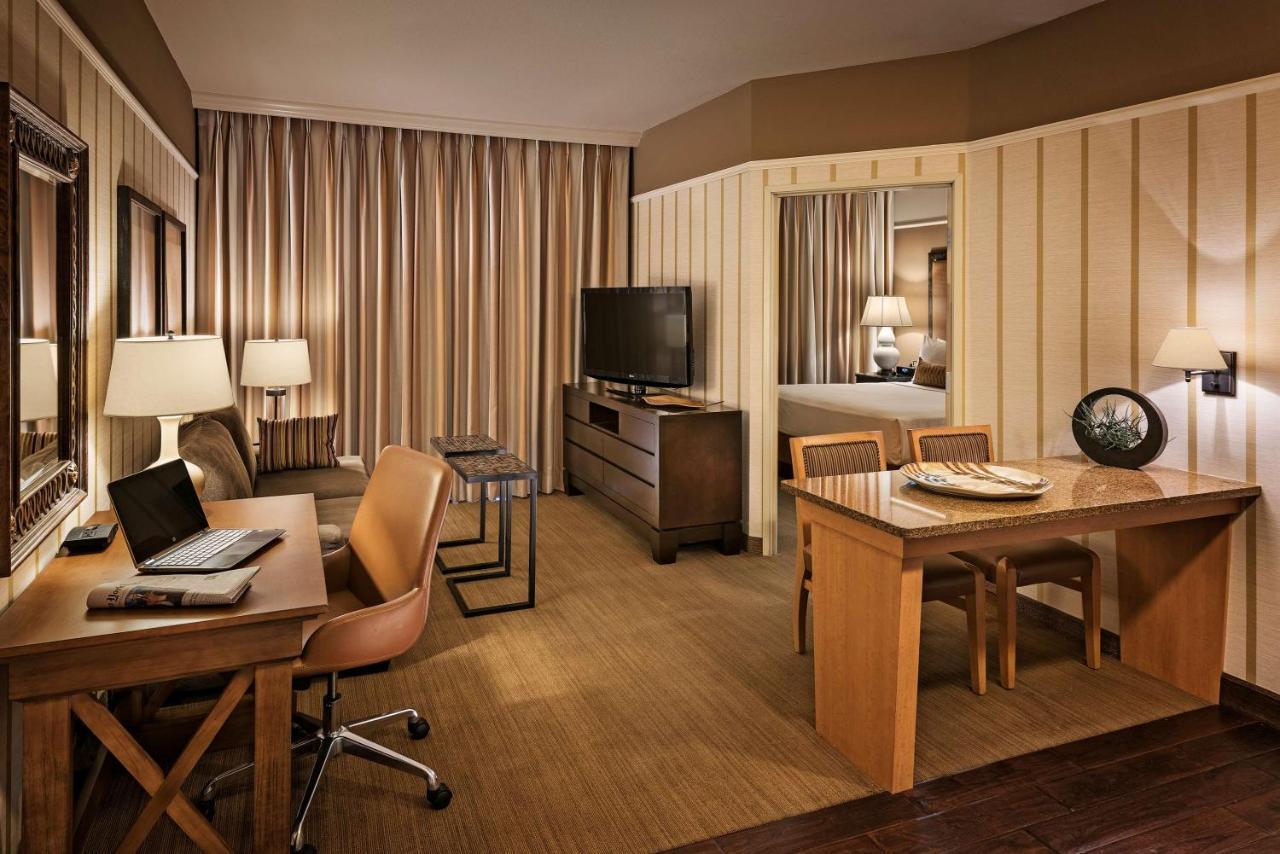โซเนสตา สวีท สก็อตสเดล Hotel สก็อตส์เดล ภายนอก รูปภาพ